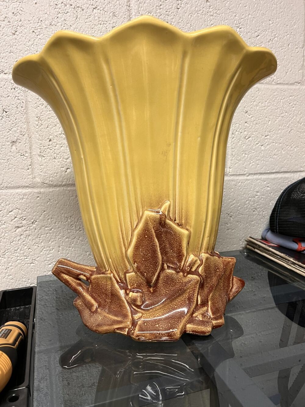 Nelson McCoy Pottery Mid-Century Modern 14.5" Yellow Tall Fan Vase Marked No. 89